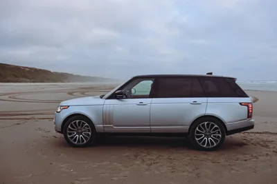 The 2017 Range Rover Supercharged LWB on the Oregon coast